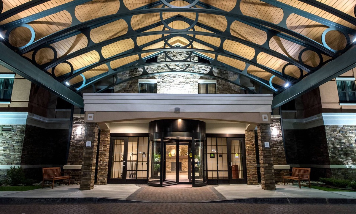 Newtonville Hotel | Staybridge Suites Albany Wolf Rd-Colonie Center by IHG