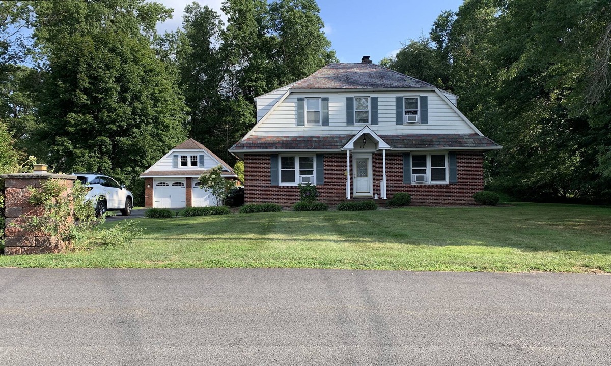 Beacon House | Stunning .5 acre family-friendly home, near everything in the heart of Beacon NY
