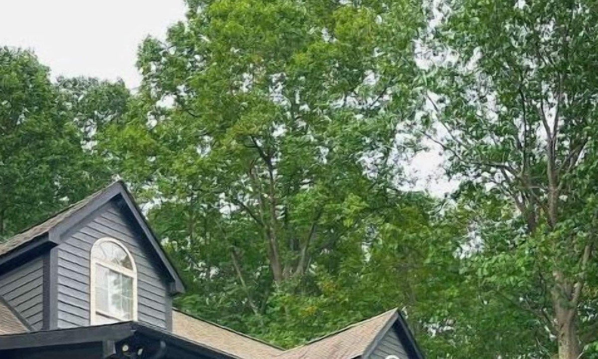 Lost River Cabin | Stylish 4BR Cabin Nestled in the Forest