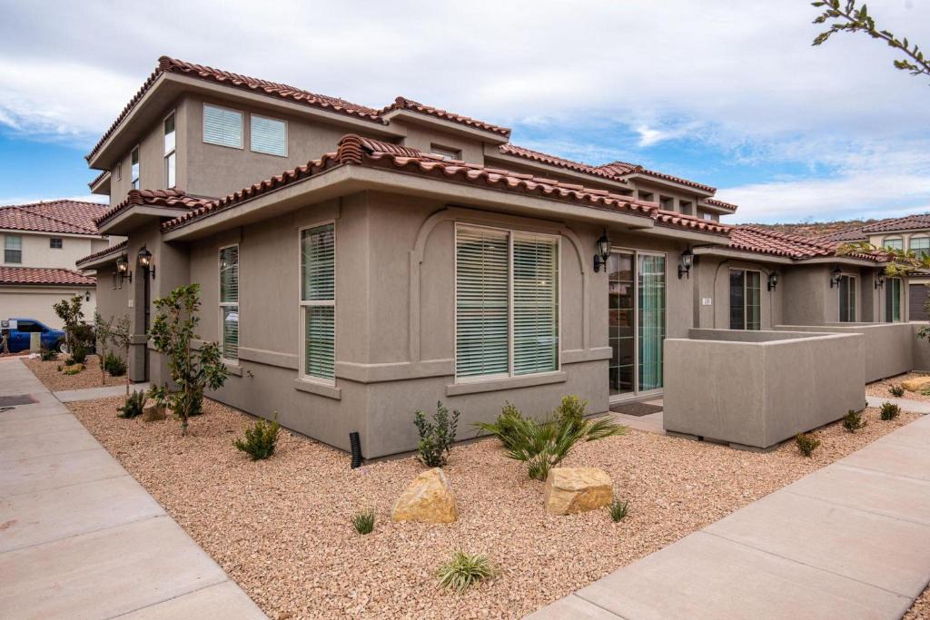 Washington Apartment | Sunnyslope 1