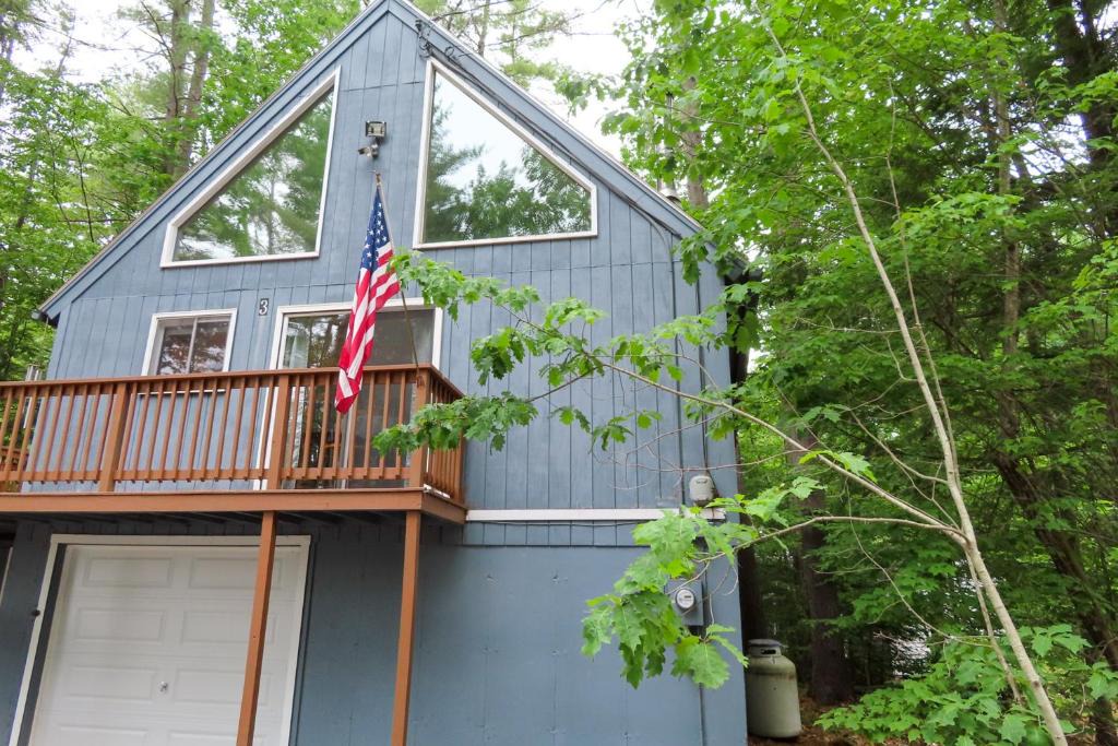 Moultonborough House | The Beach at Balmoral