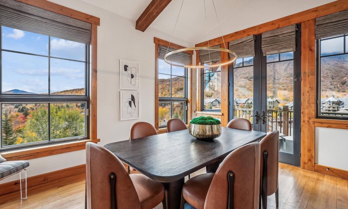 Stowe Area House | The Cabin at Nosedive: Spruce Peak 4 br ski-in/ski-out, fireplace, a/c, hot tub!