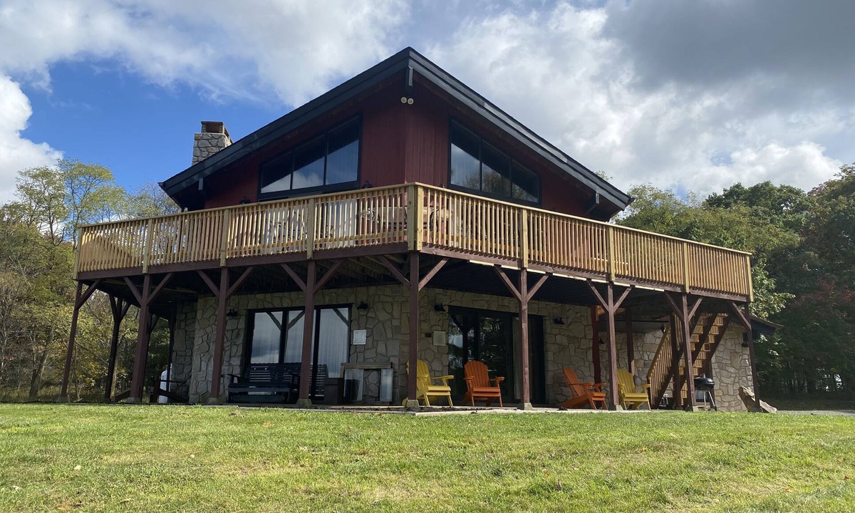 Gormania Cabin | The eclectic lodge sits on 10 acres and is within 40 minutes from 3 ski resorts.