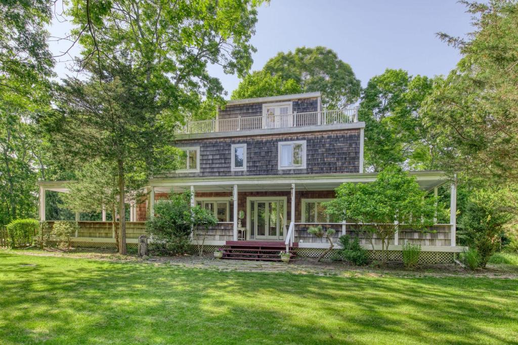 Sagaponack House | The Great Escape - Hamptons Serene Family Favorite