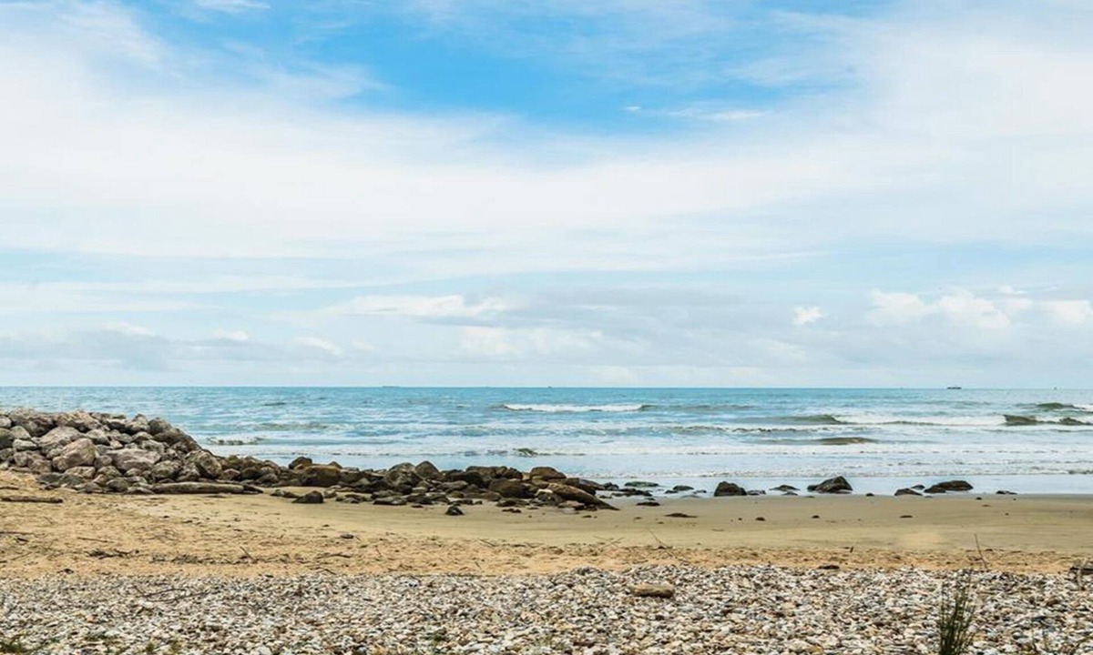 Surfside Beach House | The Sea Glass Getaway - Surfside Beach Texas