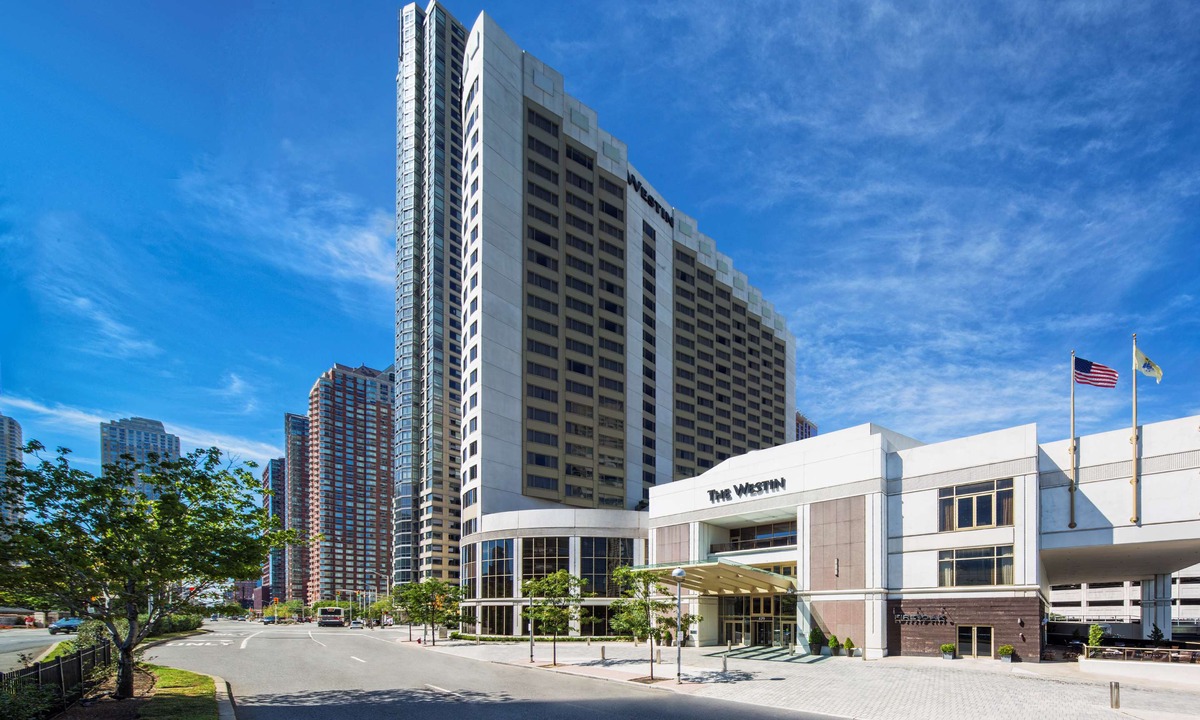 The Waterfront Hotel | The Westin Jersey City Newport