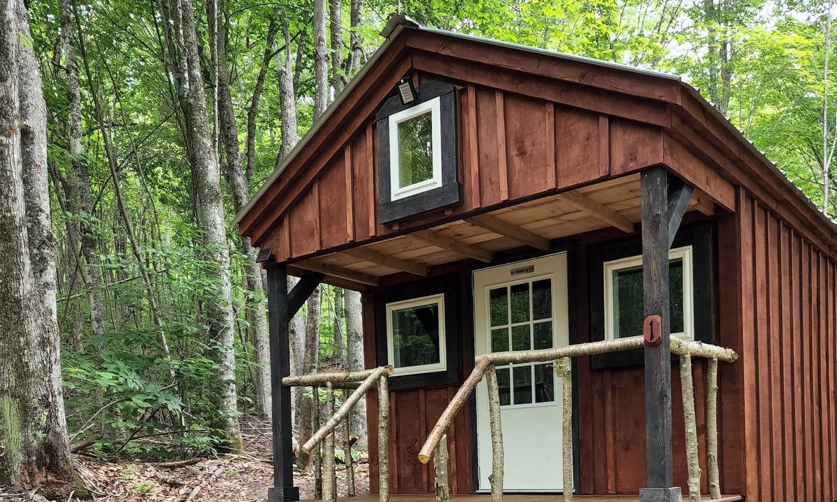 Errol Cabin | Tiny Cabin directly on atv trail in Errol, NH