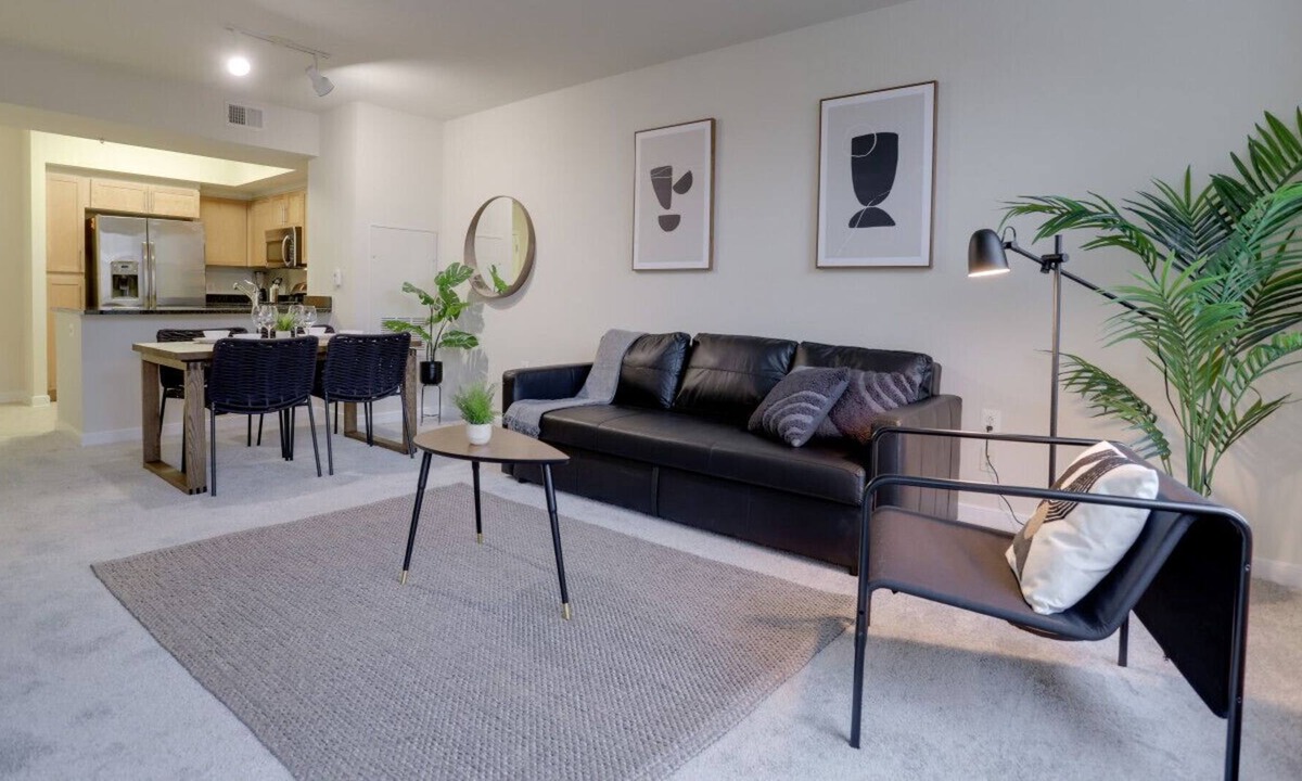Aurora Highlands Apartment | Top Condo At Pentagon City with Gym