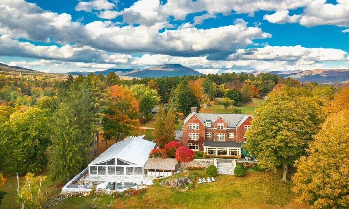Manchester House | TripAdvisor #1! Magnificent Inn sleeps 32 up to 100! Reunions, Weddings Catering