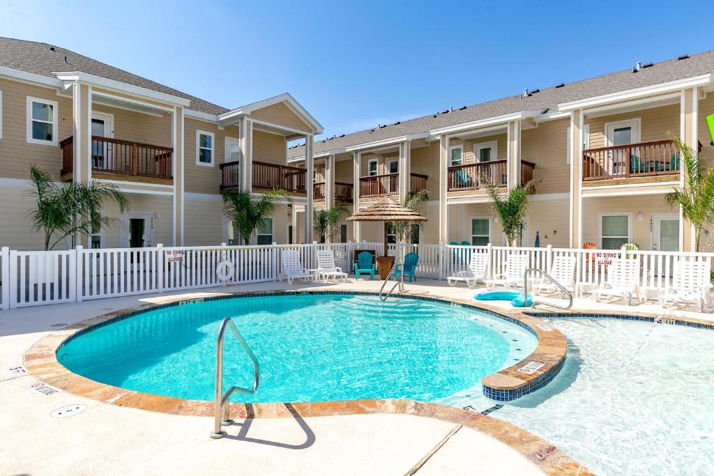 Corpus Christi Villa | Village by the Beach P903K