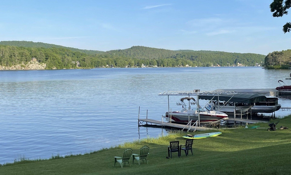 Castleton Ski Chalet | Waterfront Chalet with expansive views of lake & mountains.