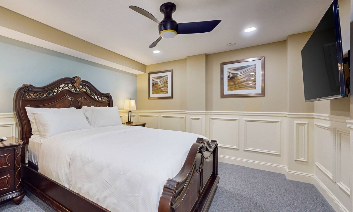 Holyoke Apartment | Welcoming studio near Holyoke Medical Center + free wifi