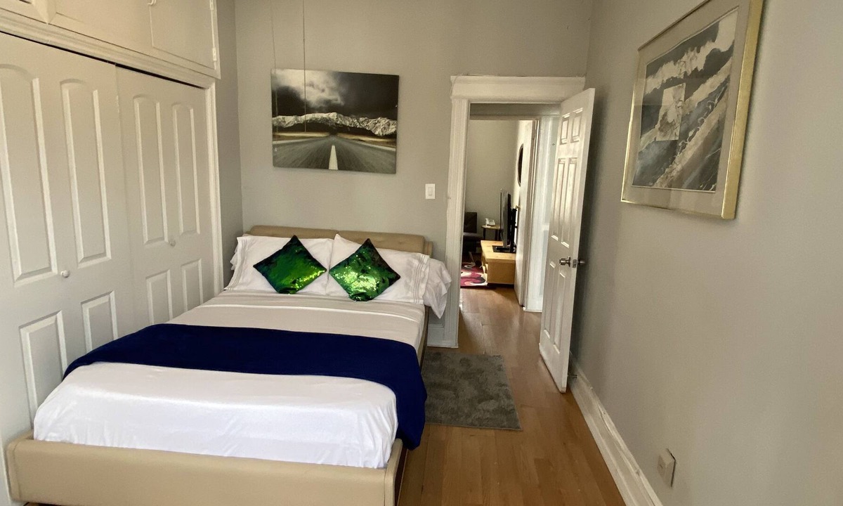 West New York Apartment | WEST NEW YORK IN JERSEY EASY TRANSPORTATION,15 MINS TO NY. BUS, 7MINS. IN FERRY.