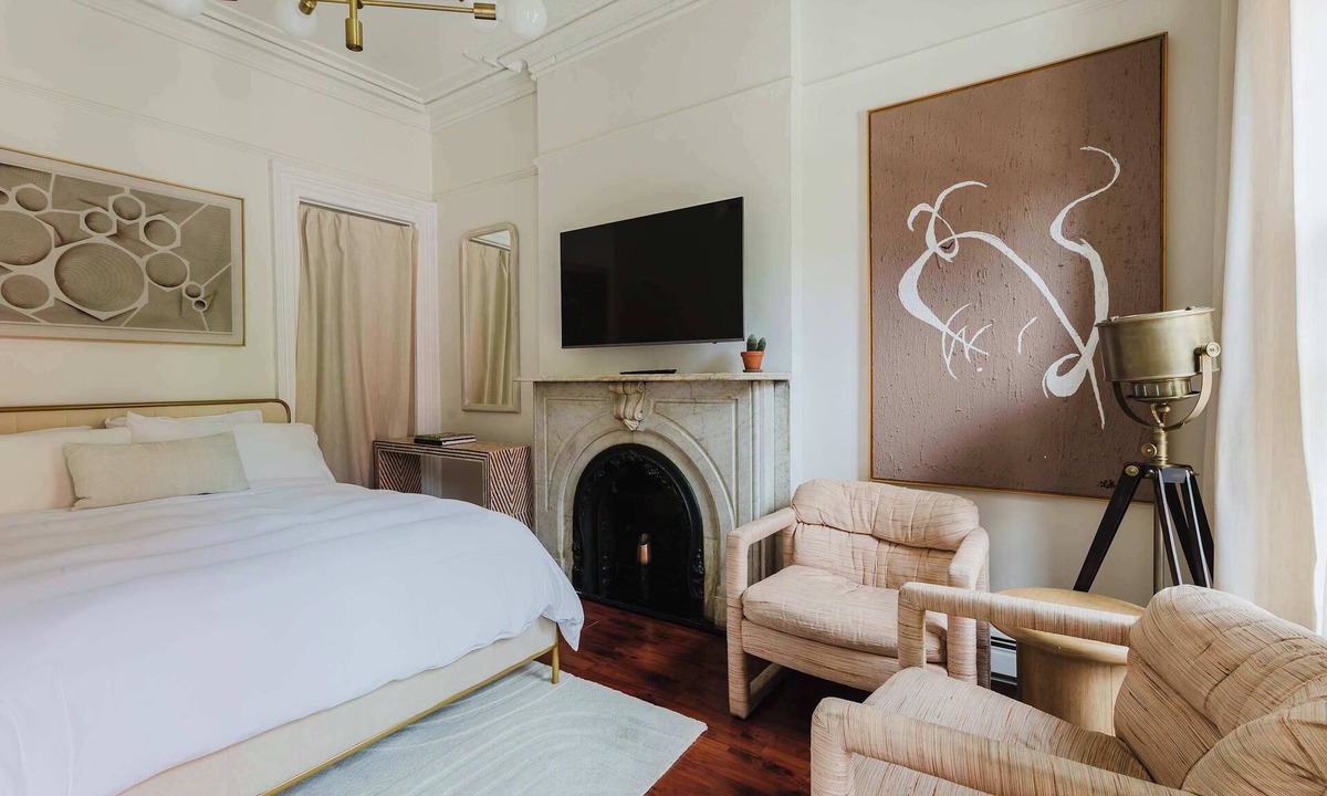 Greenwich Village Apartment | West Village Gem Summ