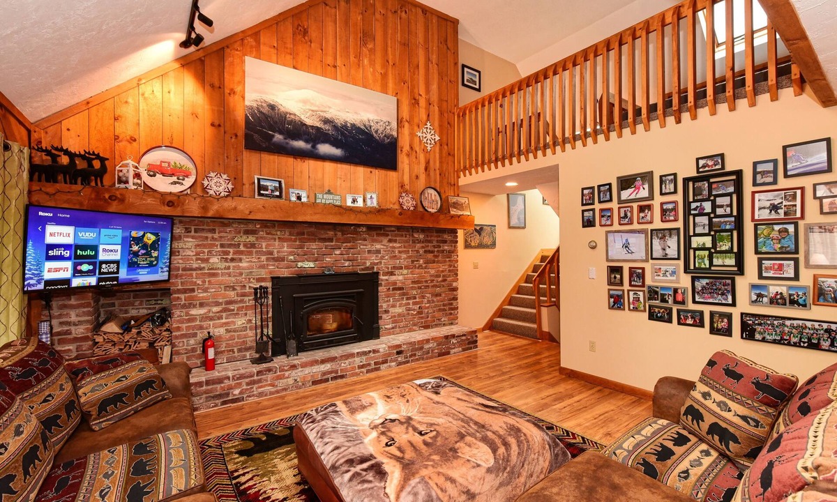Intervale House | Woodland Pines Unit w/Association Pool & Tennis Court - Close to Story Land!