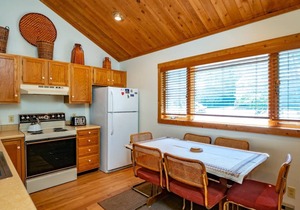 2 bedroom accommodation in Davis
