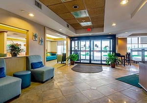 2-Star Hotel ∙ Quality Inn Portsmouth