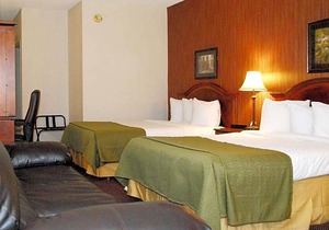 2-Star Hotel ∙ Travelodge by Wyndham Watertown