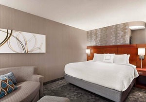3-Star Hotel ∙ Courtyard by Marriott Potomac Mills Woodbridge