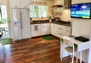 3ONE8 Manzanita ~ new, modern remodel w/private back yard