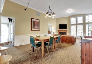 4 Bedroom/4Bath Cottage
