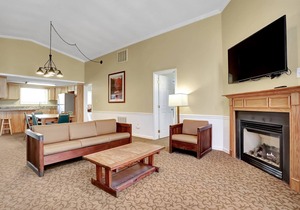 4 Bedroom/4Bath Cottage