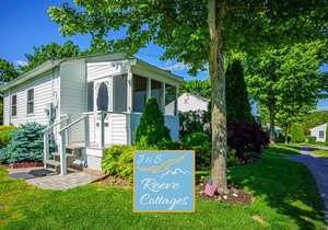 6th of 6 Premier Waterfront Vacation Rentals on Long Island NY in Wine Country of Famed North Fork