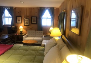 Apt 1 Studio apartments in downtown Stonington