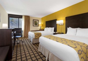 Baymont by Wyndham Queensbury Lake George