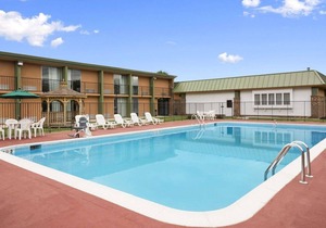 Baymont by Wyndham Salem Roanoke Area