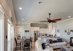 Beach Breeze, Beachfront, Linens, Double Decks, Fenced Yard