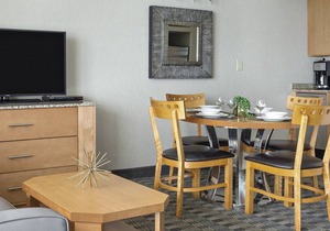 Beautiful 2 bedroom unit at resort, sleeps 6