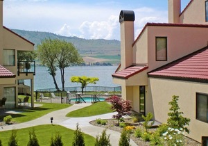 Beautiful 2 bedroom unit at resort, sleeps 6