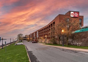 Best Western Plus Oswego Hotel and Conference Center