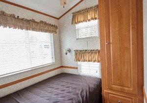 Bethpage Three-Bedroom Cottage 21