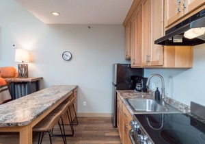 Brookside II B-305 | 1 Bed, 1 Bath