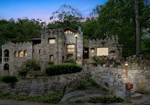 Castle by the Lake, just 1hr north of NYC