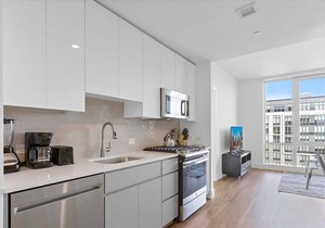 Chic One Bedroom Apartment | Upscale Amenities | Downtown White Plains