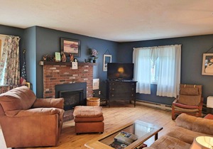 Close to shops/dining, river/town access, AC/fireplace, patio. A0008 by LRS