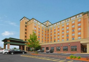 Comfort Inn & Suites Logan International Airport