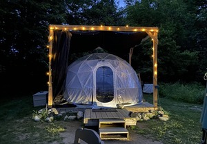 ComfyDome Hill-Side Glamping
