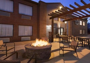 Country Inn & Suites by Radisson Dahlgren VA