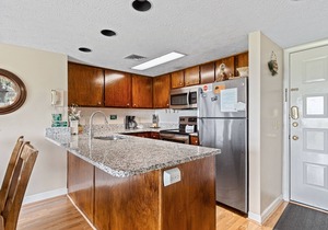 Deer Ridge E108 | Balcony, Resort Pools, Tennis + Picnic Area