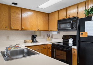 Deer Ridge Mountain Resort D301 | Mtn Views & Indoor/Outdoor Pools!