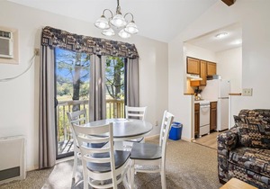 Deluxe One bedroom Queen Suite with outdoor heated pool 203