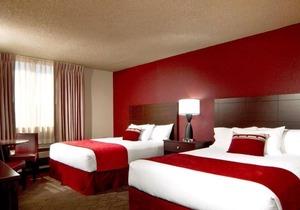 Enjoy Casinos And Nightlife! 4 Spacious Units In The Heart Of Laughlin! Bar!
