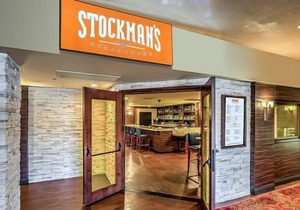 Enjoy Casinos And Nightlife! 4 Spacious Units In The Heart Of Laughlin! Bar!