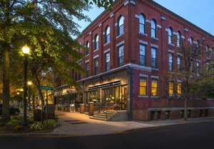Fairfield Inn & Suites by Marriott Keene Downtown