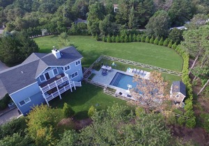 Gorgeous Southampton Contemporary country charm