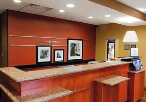 Hampton Inn & Suites Greenfield
